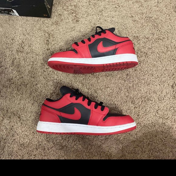 2020 Air Jordan 1 Low \'Reverse Bred\' SIZE 7Y main image 8